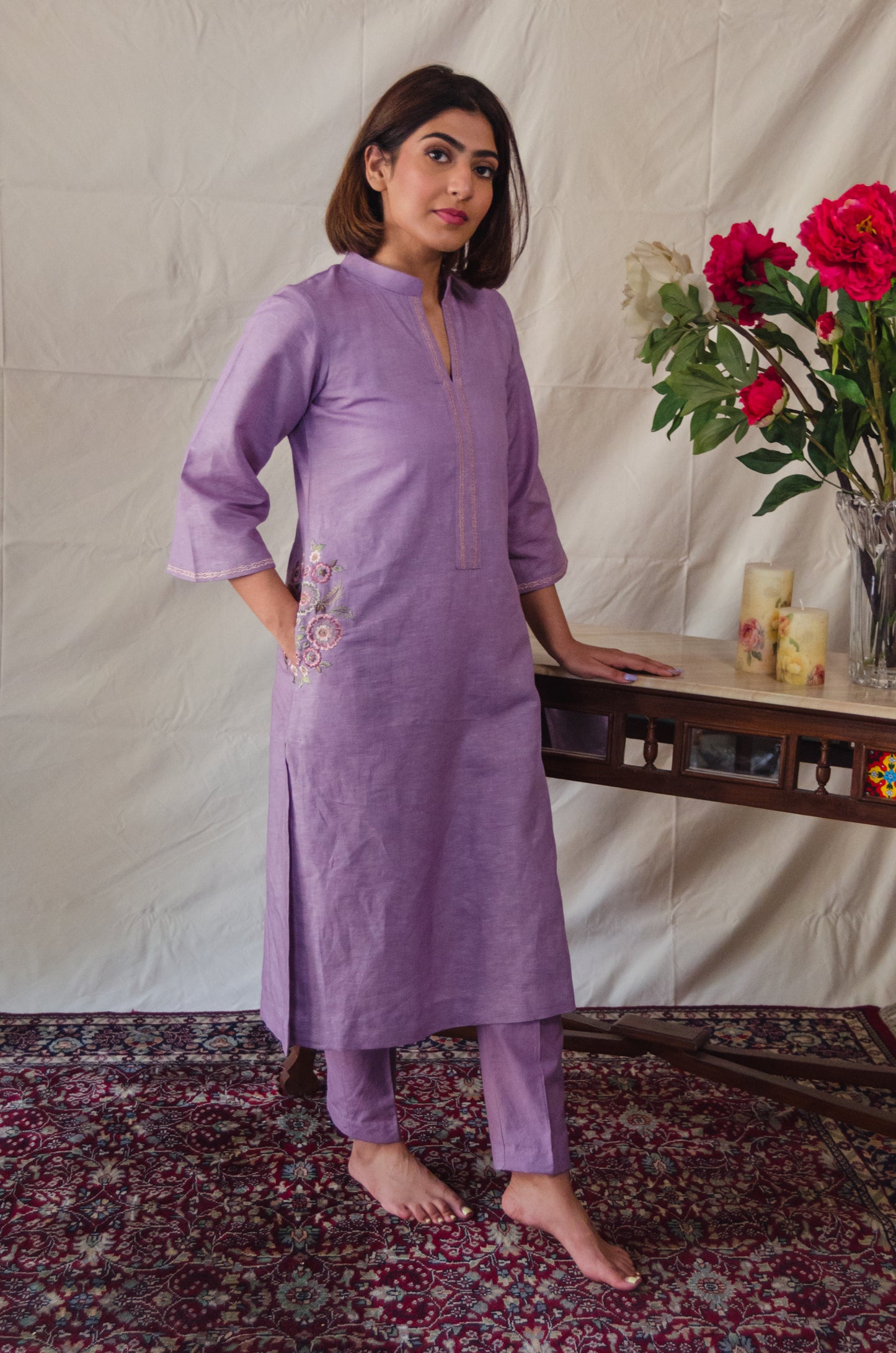 Lavender Kurta Set with Embroidered Side-pockets