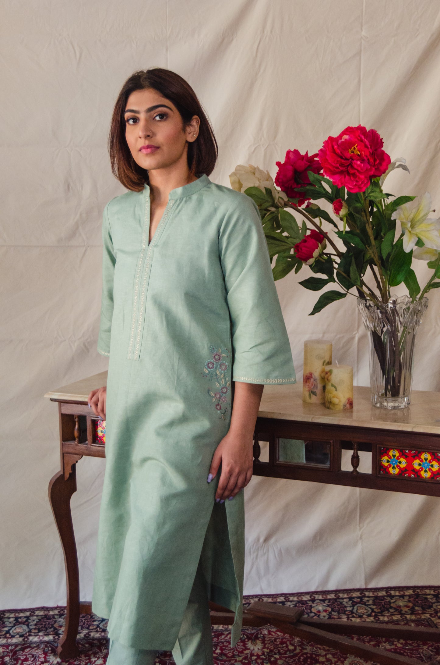 Sea Green Kurta Set with Embroidered Side-pockets