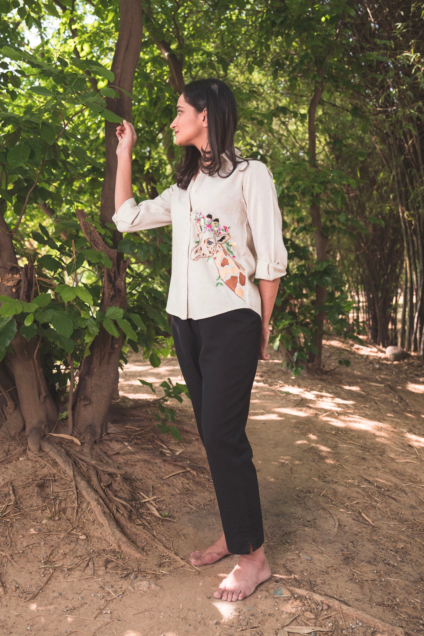 Beige Shirt with Embroidered Giraffe