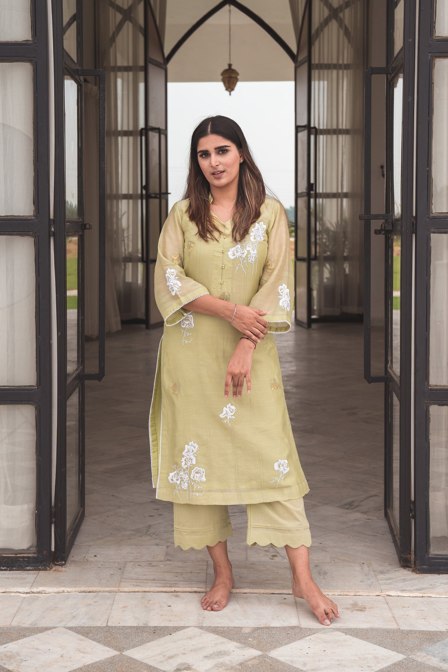 Green Chanderi Kurta Set with White and Gold Embroidery