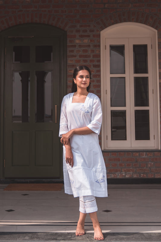White Kurta Set Embroidered in Lilac Floral Patterns